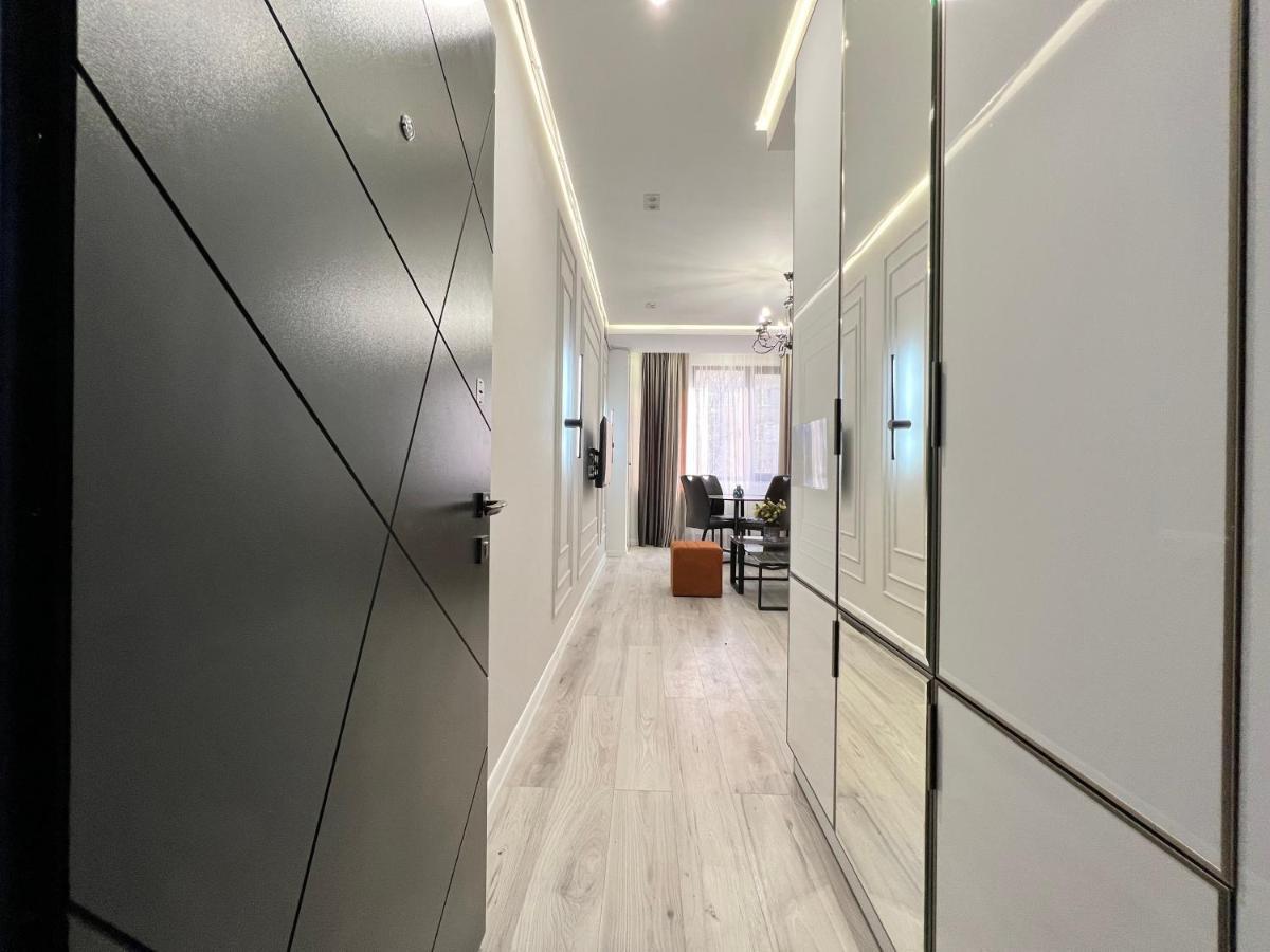 Cozy Apt 3 City Center エレバン エクステリア 写真