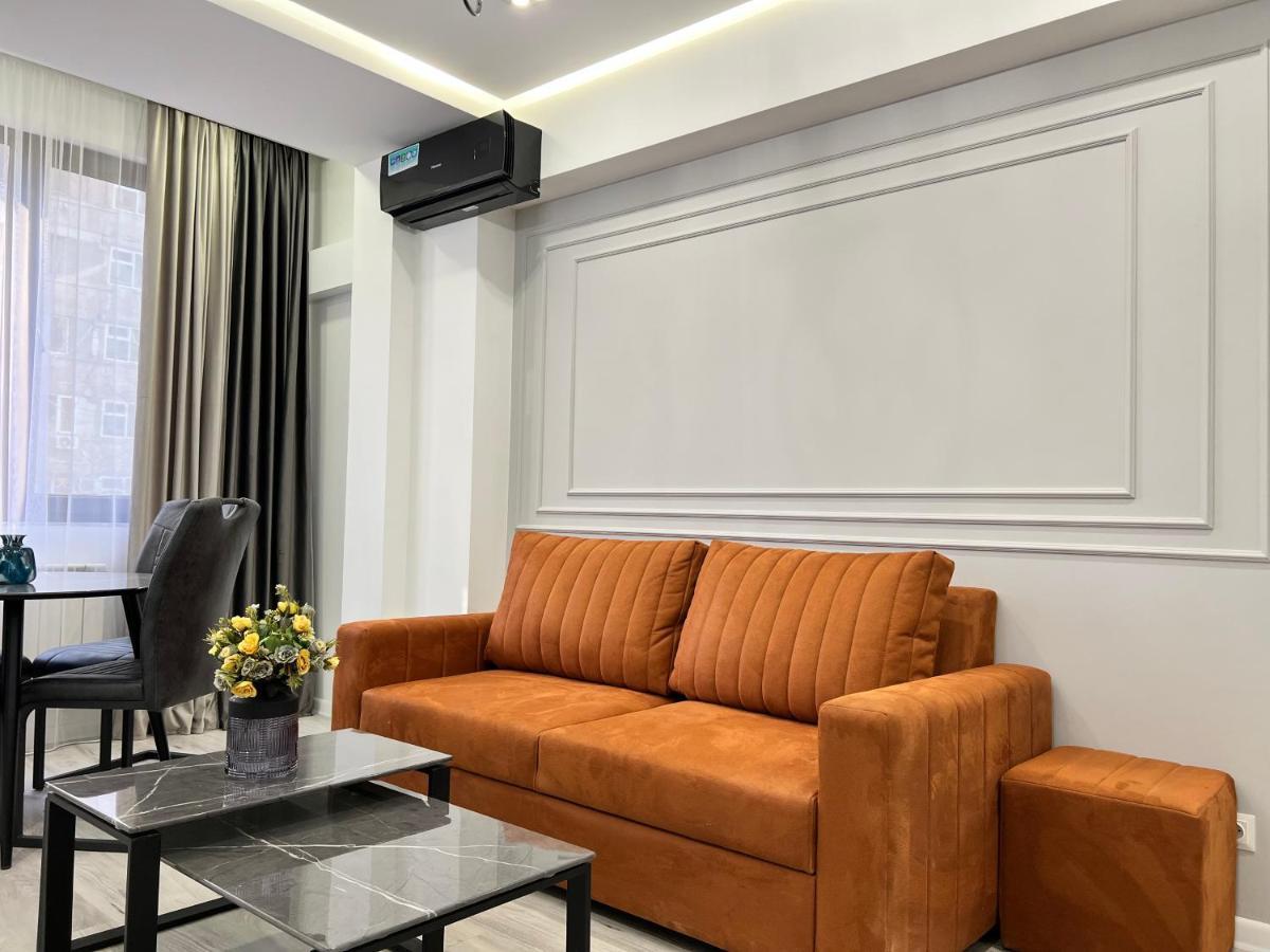Cozy Apt 3 City Center エレバン エクステリア 写真