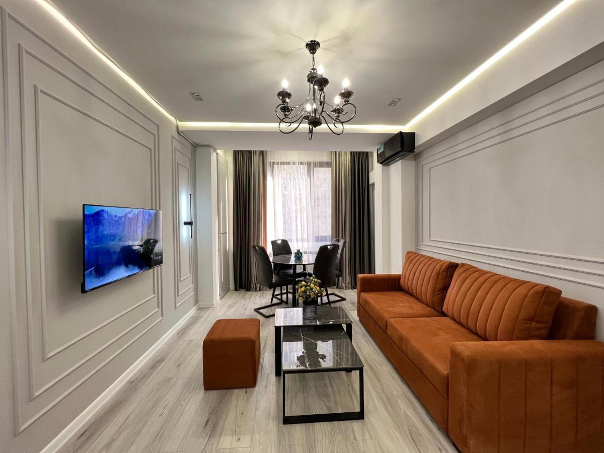 Cozy Apt 3 City Center エレバン エクステリア 写真